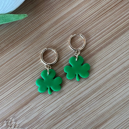 Small Clover Huggies