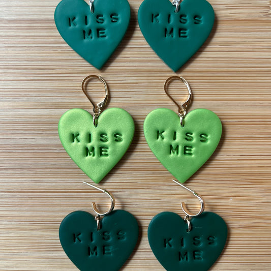 Kiss Me Hearts
