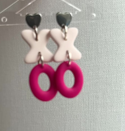 XO earrings